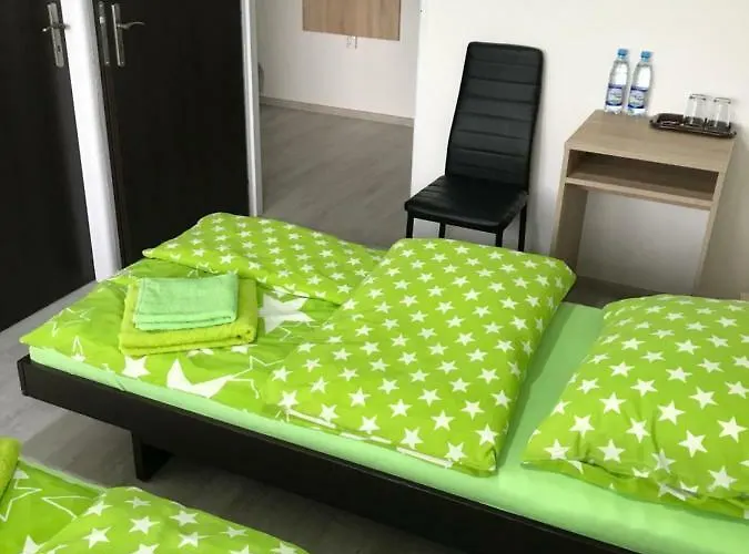 Ubytovanie Novohrad 招待所 Lučenec