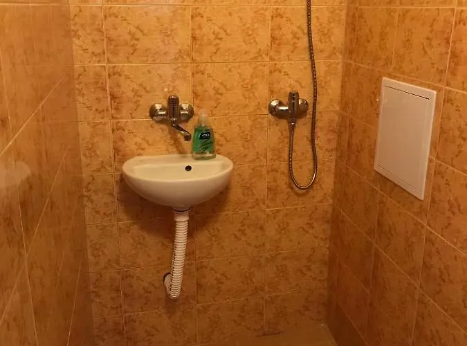 招待所 Ubytovanie Novohrad